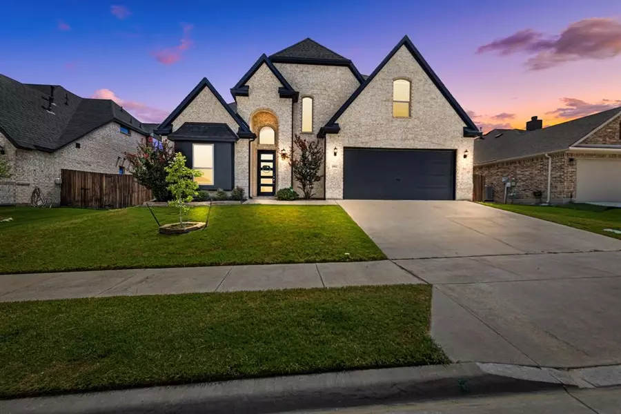 6904 Intrepid Drive, Fort Worth, TX 76179