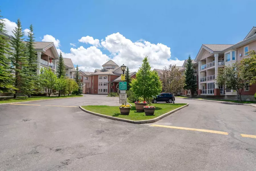 223 Tuscany Springs BLVD NW #347, Calgary, AB T3L 2M2