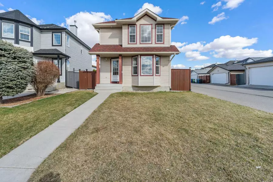 10 Taralea WAY NE, Calgary, AB T3J 4W7