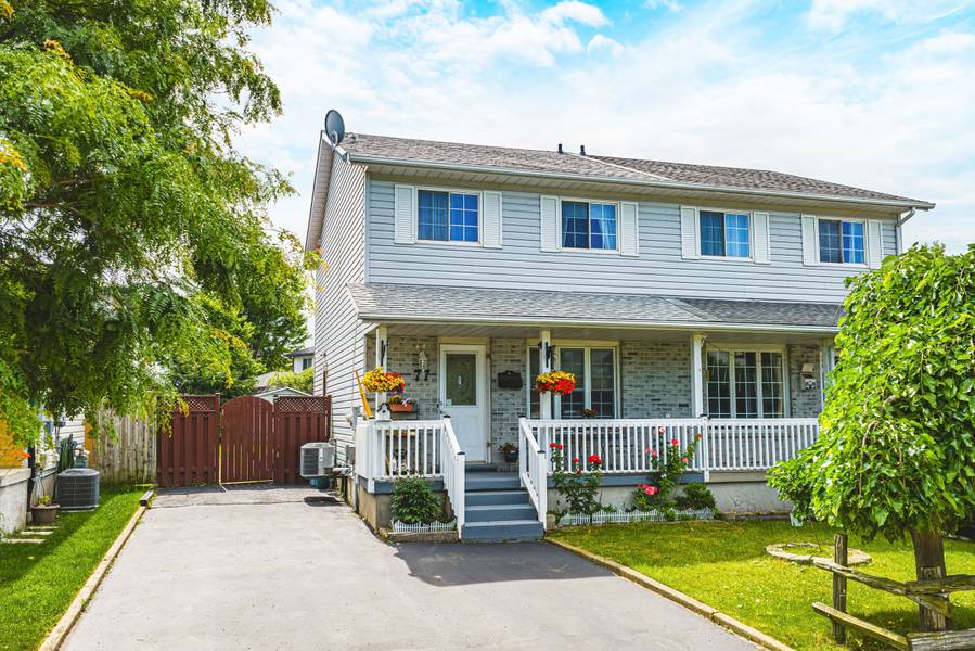 77 DYER CT, Cambridge, ON N3C 4B8