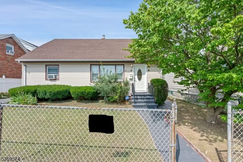 Passaic City, NJ 07055,552-554 Paulison Ave
