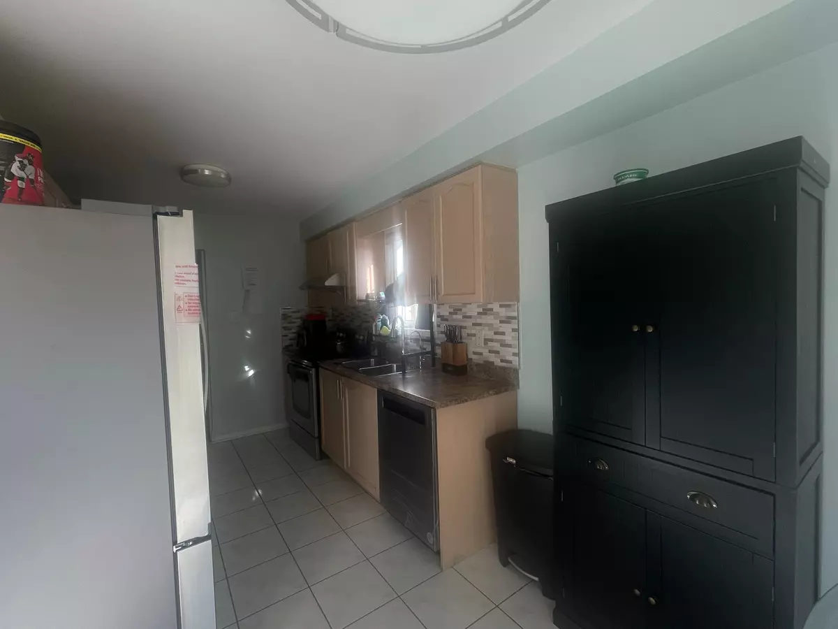 Brampton, ON L7A 1Y3,2 Bearwood ST