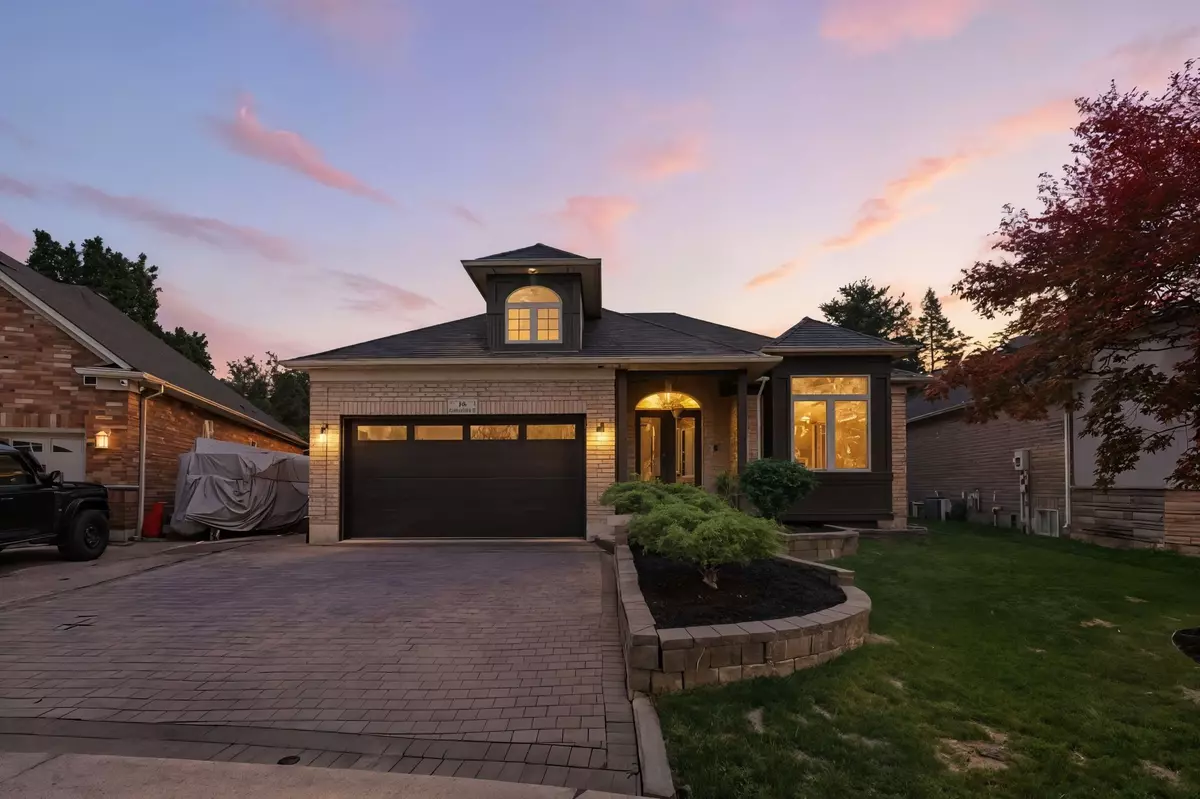 Brantford, ON N3R 7Z4,16 Casson LN