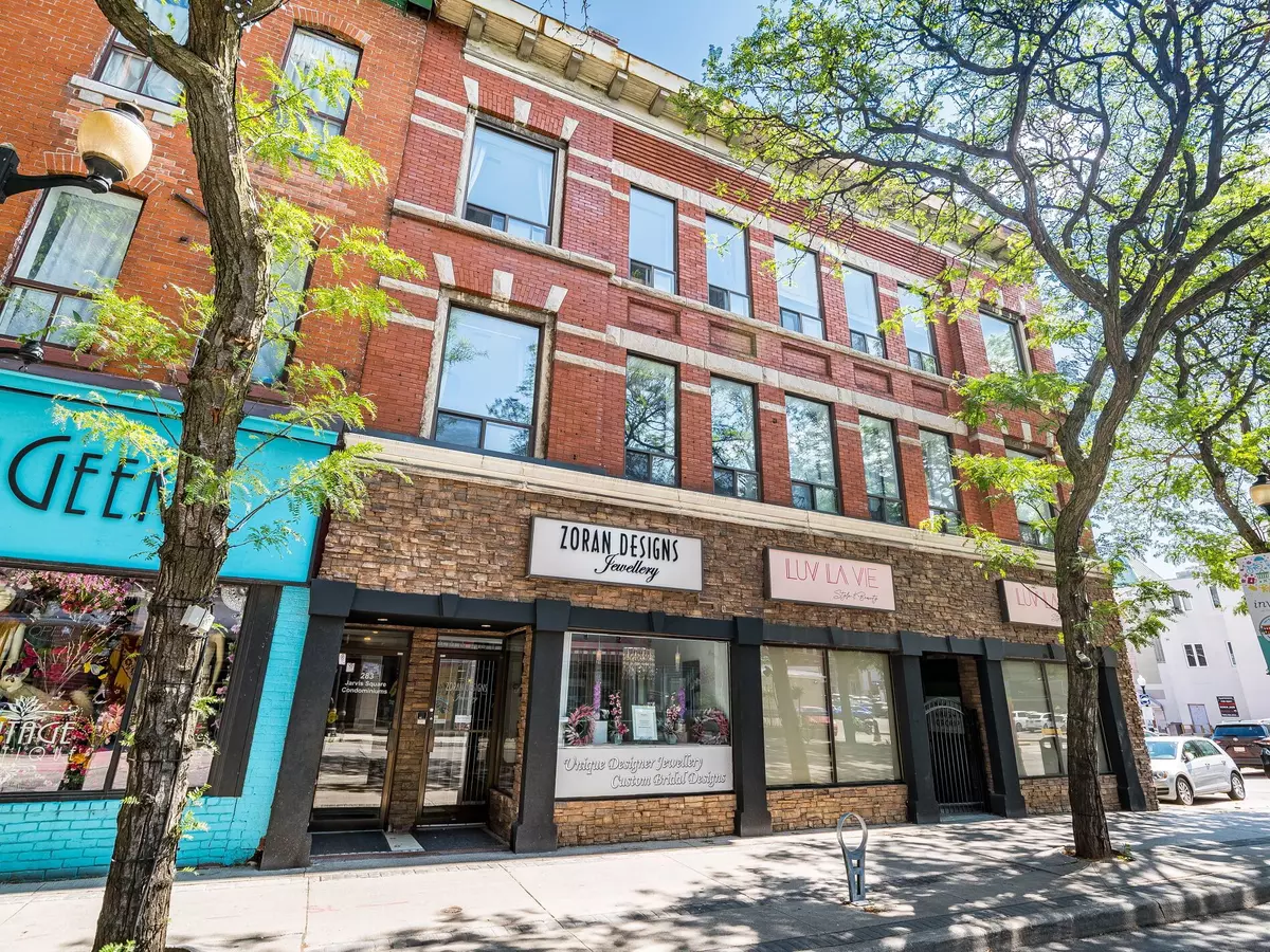 Hamilton, ON L8N 1B9,283 King ST #302