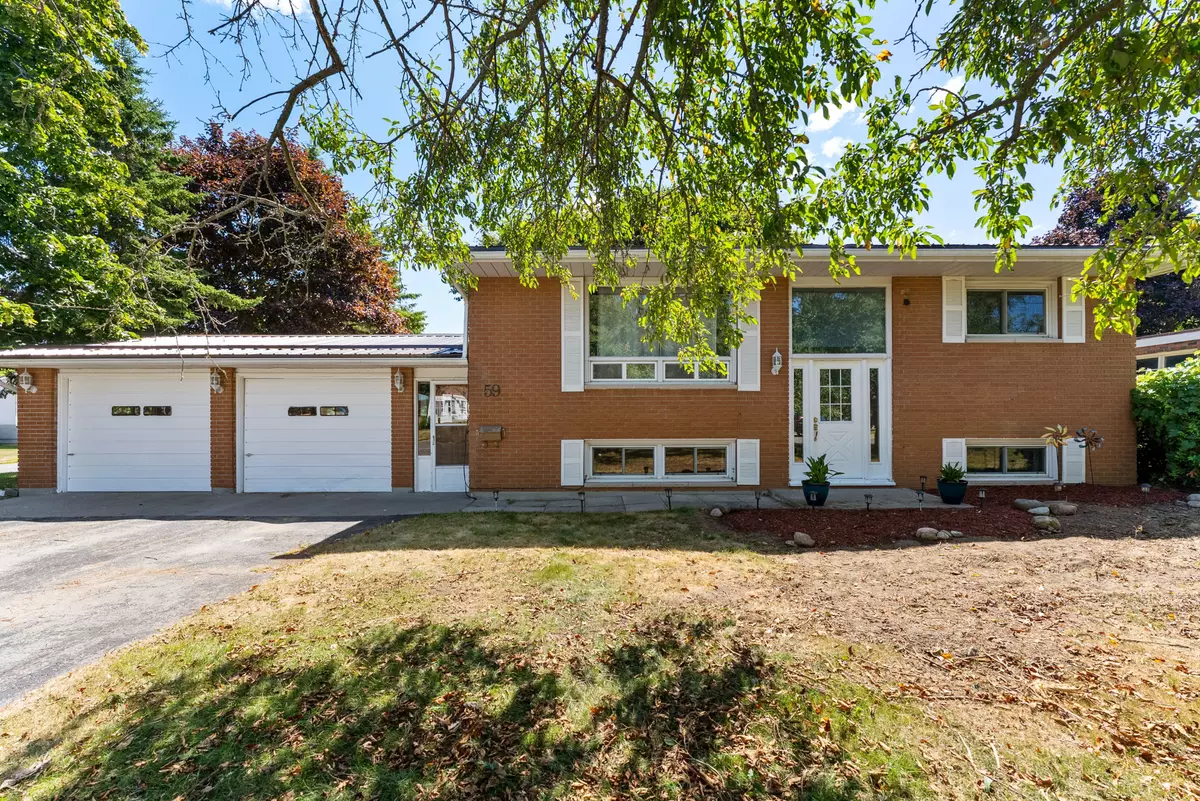 Quinte West, ON K8V 4H7,59 Nicholas ST