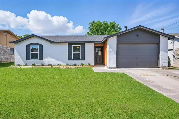 7201 Harwick Lane,  North Richland Hills,  TX 76182