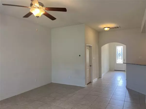 Denton, TX 76207,4504 Merchant Trail