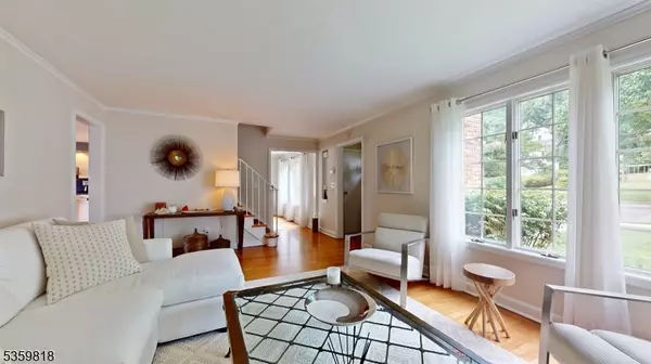 West Orange Twp., NJ 07052,2 Gilbert Pl