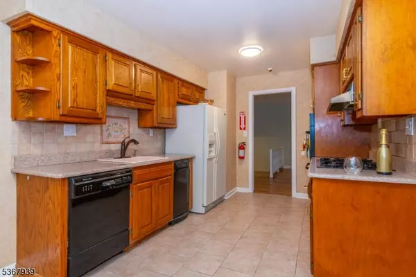 Bloomfield Twp., NJ 07003,2 Perry Rd