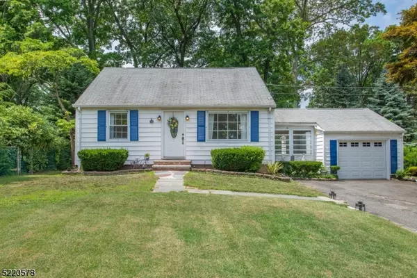 23 Longview Trl East, Denville Twp., NJ 07834