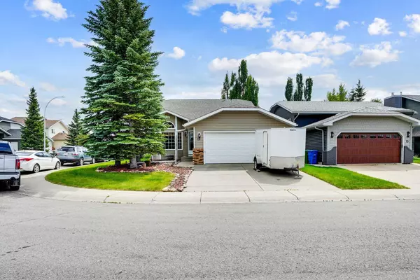 Airdrie, AB T4B 2E9,19 Everglade DR Southeast