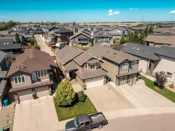 Lethbridge, AB T1K 5W8,579 Sixmile CRES South