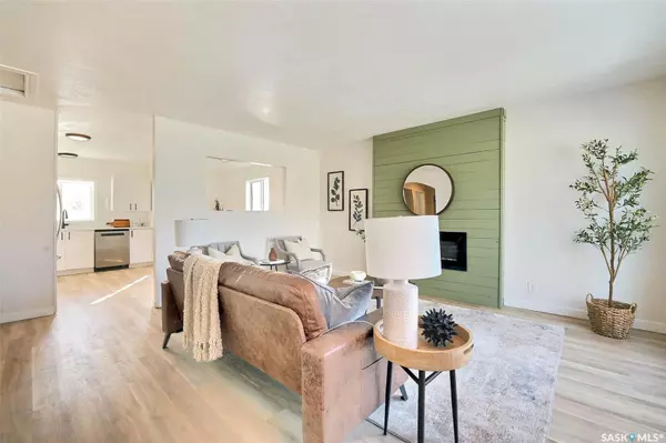 455 Royal STREET, Regina, SK S4R 4Y5