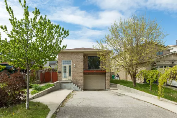 Brampton, ON L6Y 2L2,82 Dafoe CRES