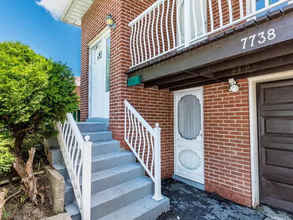 Mississauga, ON L4T 3J6,7738 Kittridge DR