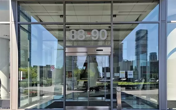 88 Park Lawn RD #2316, Toronto W06, ON M8Y 0B5