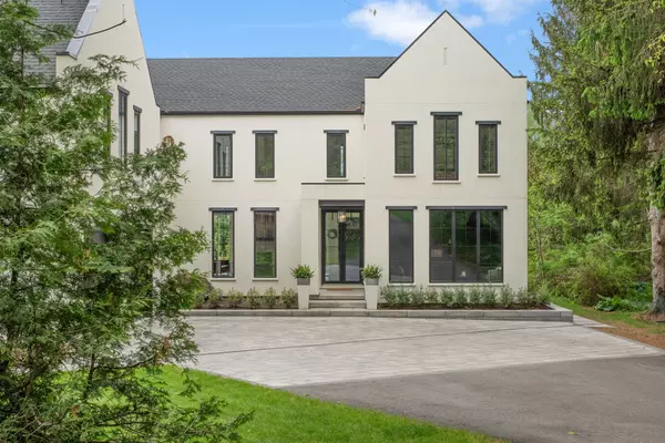 368 Canboro RD, Pelham, ON L0S 1M0