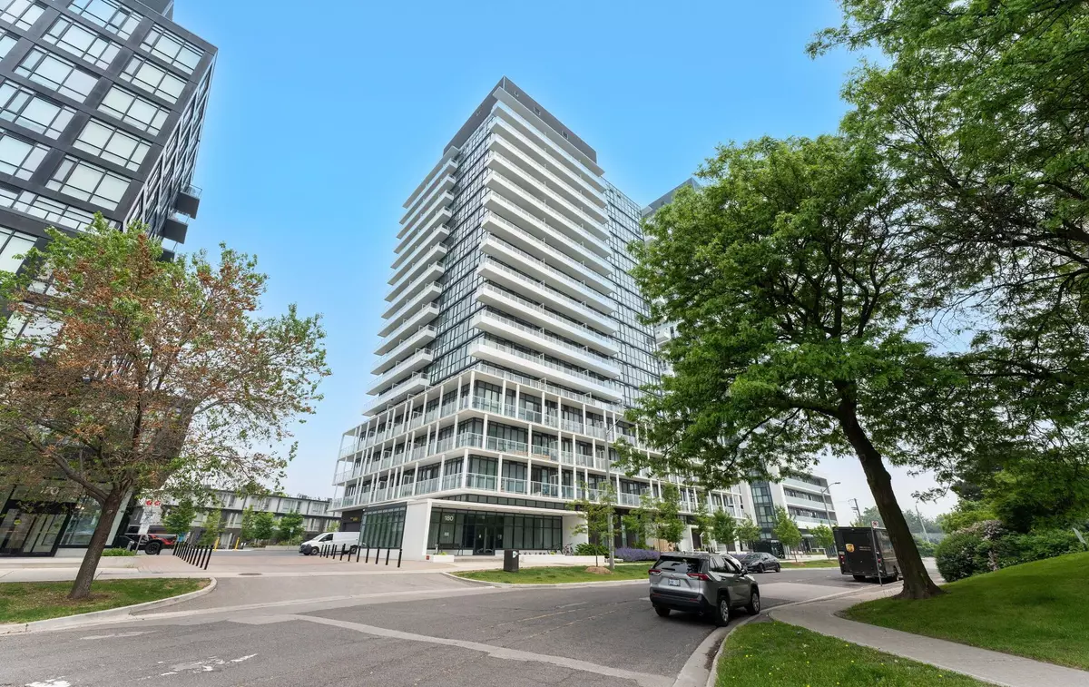 Toronto C15, ON M2J 0G4,180 Fairview Mall DR #713