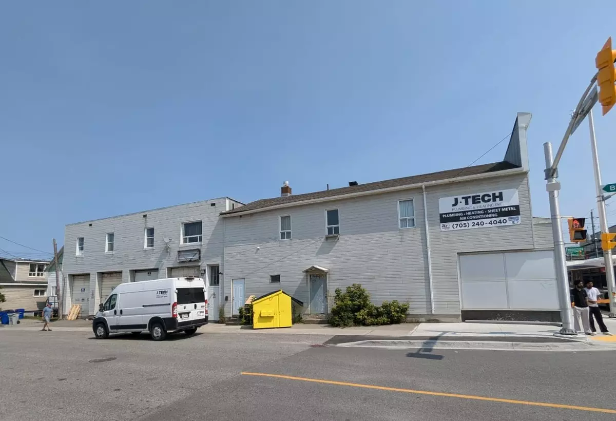 Timmins, ON P4N 6C7,12 Birch ST N
