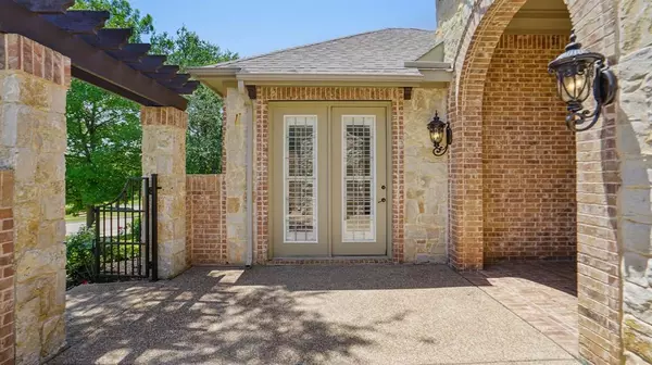 Trophy Club, TX 76262,3 Rochester Court