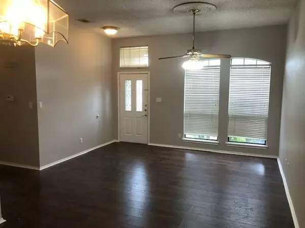 Plano, TX 75025,7709 Radford Circle