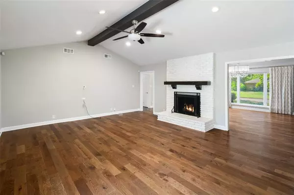 Dallas, TX 75244,4039 Myerwood Lane