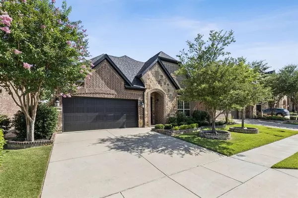Roanoke, TX 76262,1856 Halifax Street