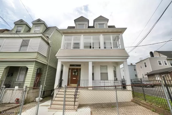 176 Grafton Ave #3, Newark City, NJ 07104