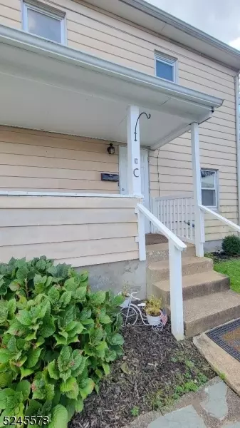 15 1St Ave, Raritan Boro, NJ 08869