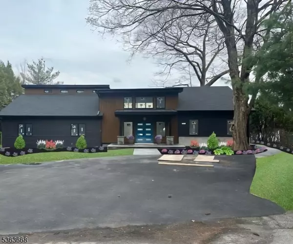 12 Rocky Point Rd, West Milford Twp., NJ 07421