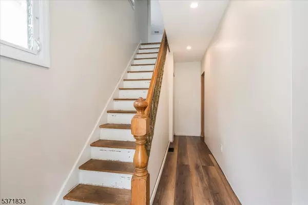 West Orange Twp., NJ 07052,43 Whittingham Pl