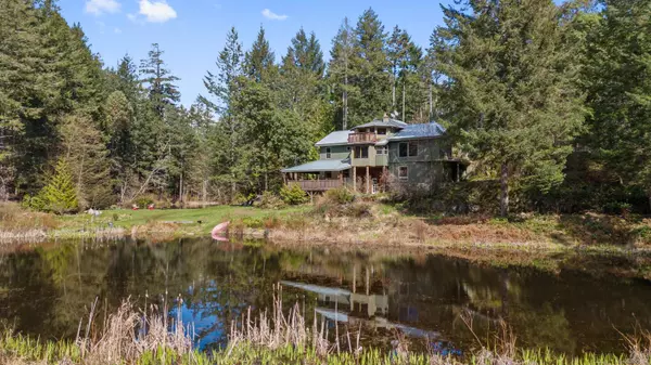 2 Welch Rd, Lasqueti Island, BC V0R 2J0