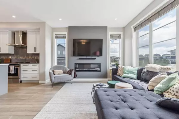 Calgary, AB T3P 1L8,1006 Carrington BLVD Northwest
