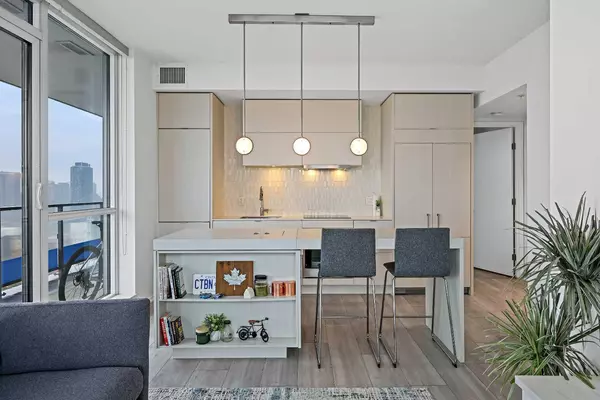 615 6 AVE SE #2104, Calgary, AB T2G 1S2