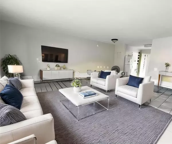 3720 NW 115th Way #3724, Coral Springs, FL 33065