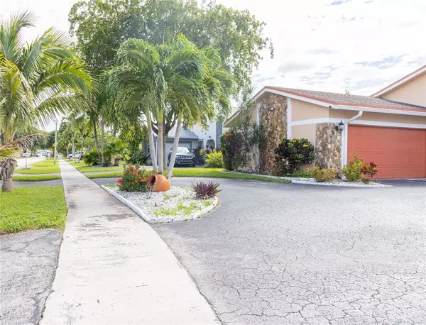Lauderhill, FL 33319,7480 NW 37th Ct
