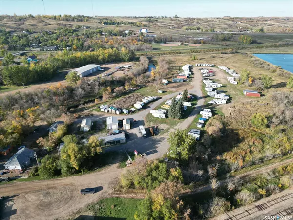 100 2nd AVENUE E, Lumsden, SK S0G 3C0