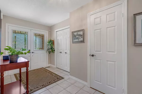 Burlington, ON L7M 4L6,4123 Pincay Oaks LN