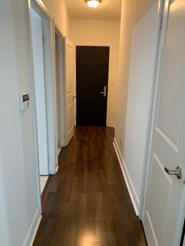 Mississauga, ON L4Z 0A8,50 Absolute AVE #408