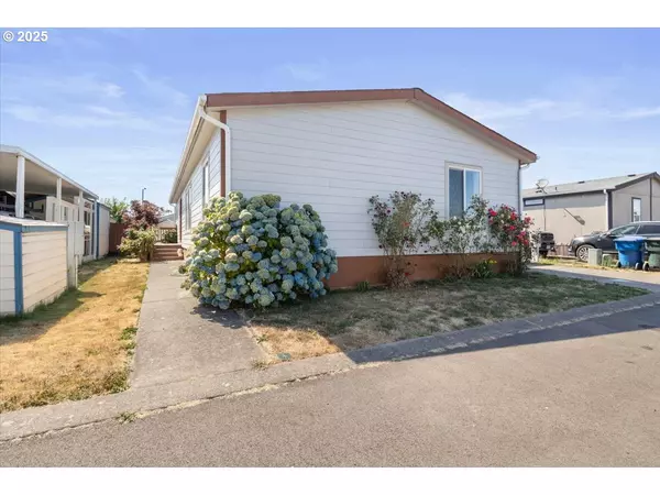 Salem, OR 97305,5168 Silver Lp LOOP NE #137