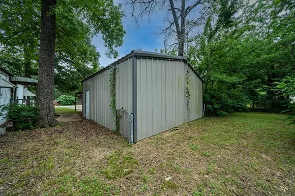 Tool, TX 75143,1023 Chancellor Drive