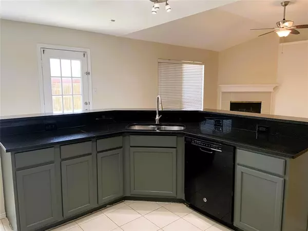 Burleson, TX 76028,1021 Caleb Street