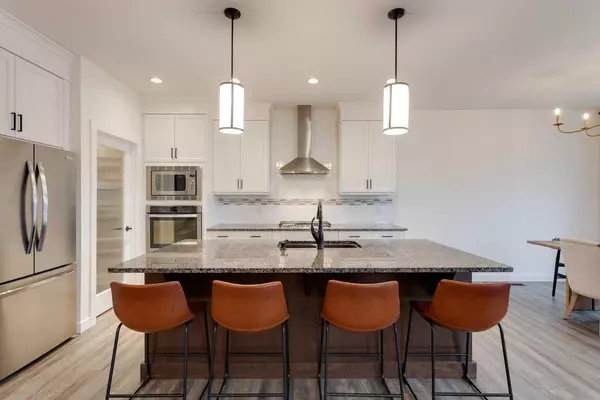 Calgary, AB T3R 0X7,97 Sage Bluff Close Northwest