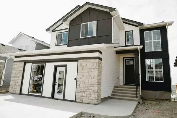 807 Lakewood CIR, Strathmore, AB T1P 0G8