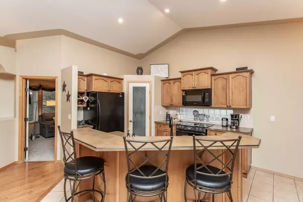 Red Deer, AB T4R 3B8,163 Ackerman CRES