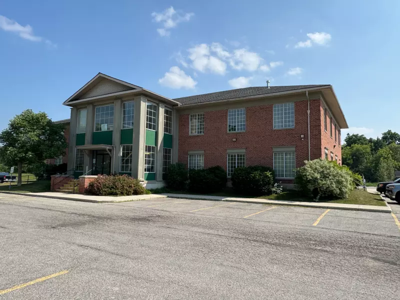 200 Mcnabb ST #200, Brockton, ON N0G 2V0