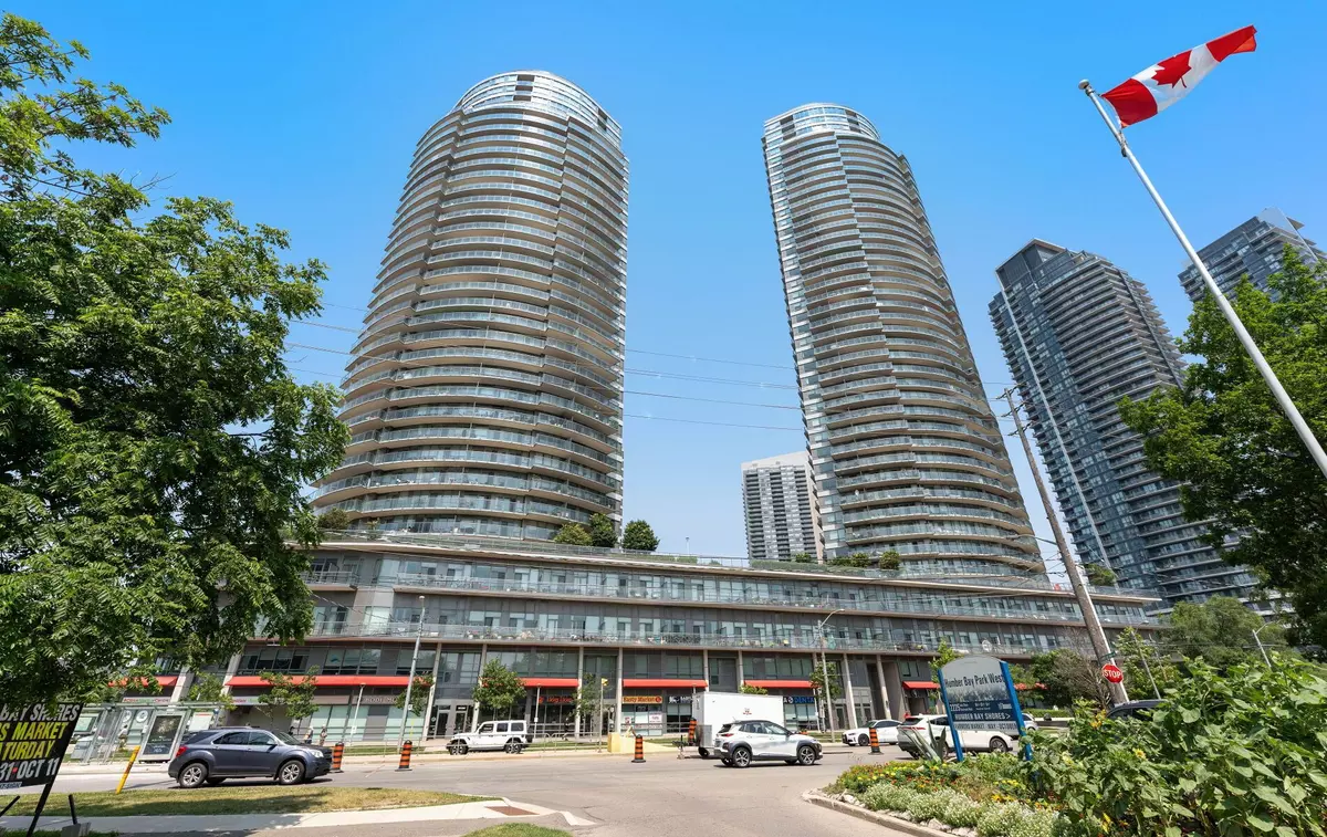 Toronto W06, ON M8V 0B2,2230 Lake Shore BLVD W #803