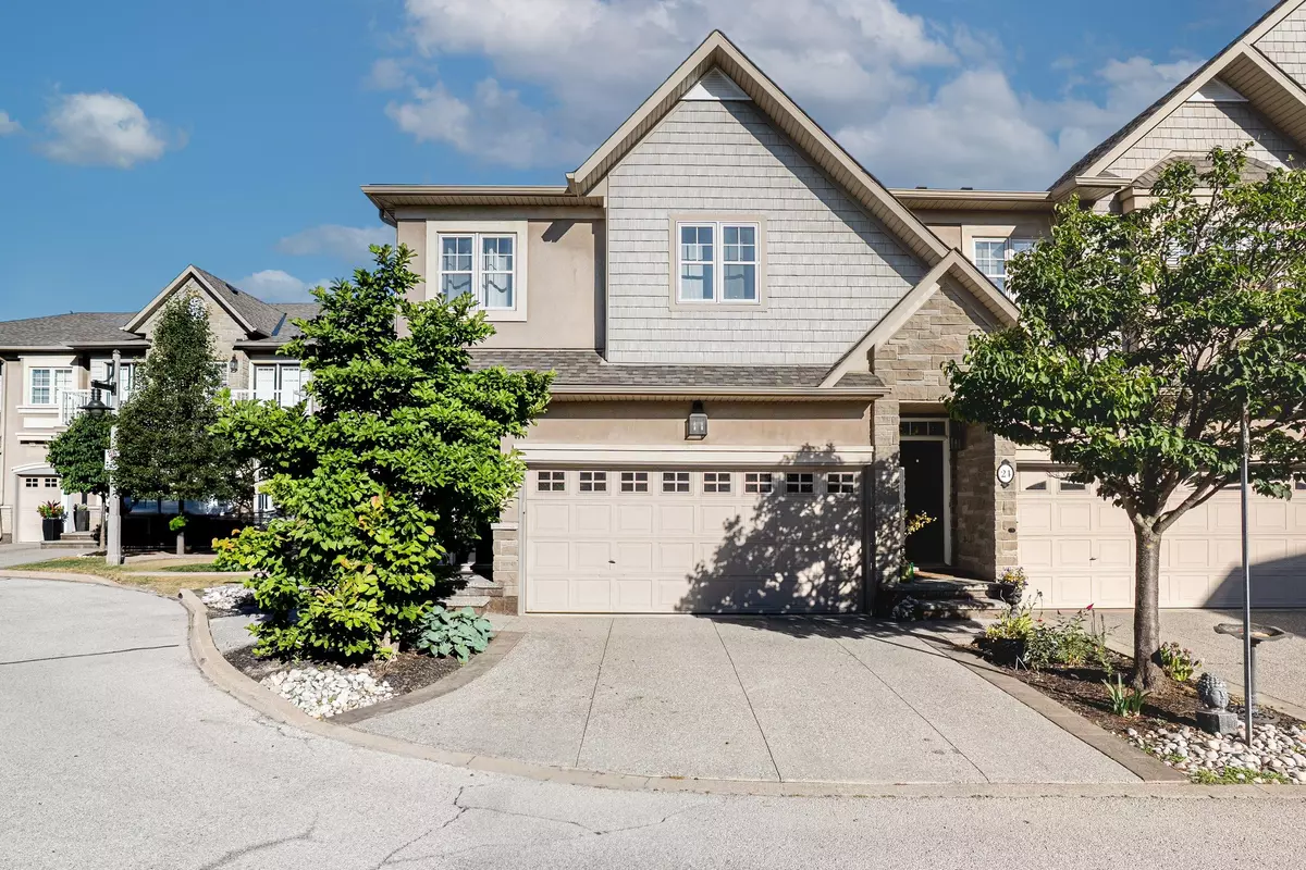 Hamilton, ON L8E 4Z6,31 Sunvale PL #25