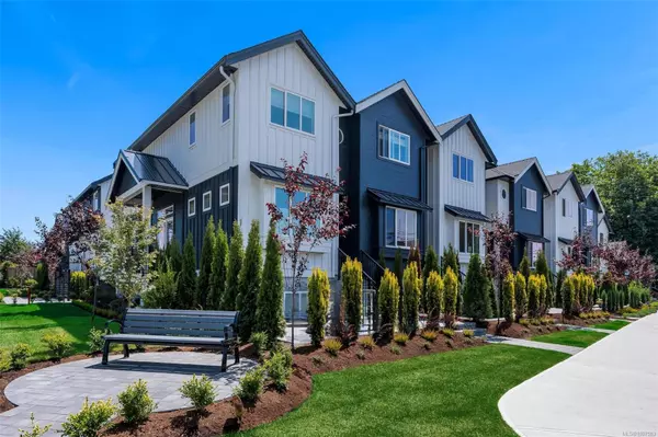 10145 Fifth St #5, Sidney, BC V8L 2X8