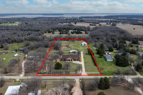 Kemp, TX 75143,17909 Terrace Drive